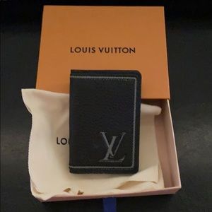 Louis Vuitton wallet for man